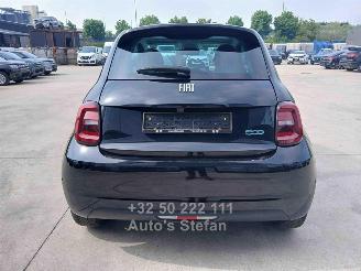 Fiat 500 E BEV picture 5