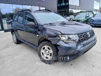 skadebil auto Dacia Duster COMFORT 4WD 2020/10