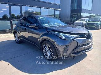 Toyota C-HR  picture 1