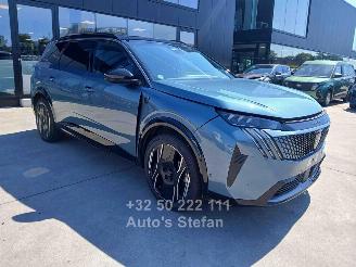 Coche accidentado Peugeot 5008 ELEKTROMOTOR GT 2025/2