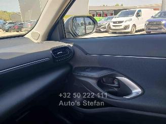 Toyota Yaris CROSS picture 12
