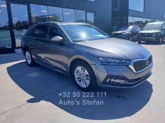 damaged passenger cars Skoda Octavia AMBITION 2024/7