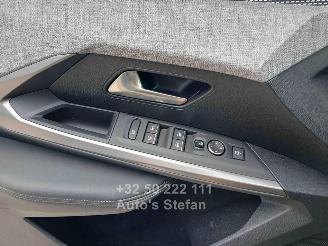Peugeot 3008 136 GT picture 17
