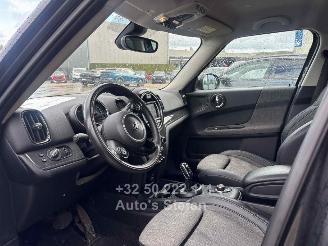 Mini One COUNTRYMAN picture 3