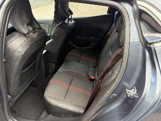 Renault Clio E-TECH RS-LINE - AUTOMATIC picture 19