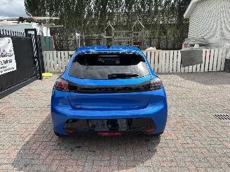 Peugeot 208  picture 4
