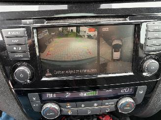 Nissan Qashqai AUTOMATIC -- DIESEL picture 23