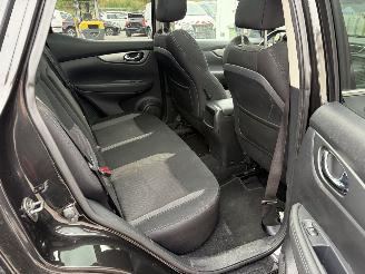 Nissan Qashqai AUTOMATIC -- DIESEL picture 14