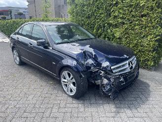 Coche accidentado Mercedes C-klasse 180 Business MOTOR LOOPT!! NAP 156PK! 2011/11