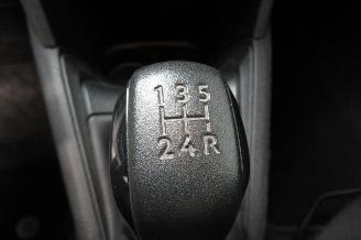 Peugeot 208 SEDAN picture 23