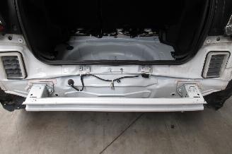 Toyota Yaris HYBRID picture 10