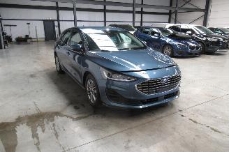 Ford Focus TITANIUM picture 6