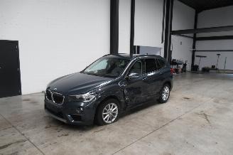 BMW X1 SUV picture 1