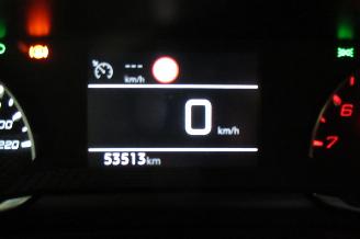 Peugeot 2008 STYLE picture 20