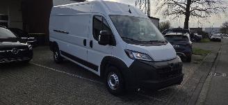 Auto incidentate Peugeot Boxer HDI 140 L3H2 Automaat Nieuw model 2025/1