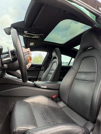 Porsche Panamera 4e PlugIn Hybride*Chrono*Panoramaschuifdak*360 Camera*Matrix Laserlicht*Luchtvering*Ambiente*Comfortstoelen met Memory en leer*Bose sound* picture 14