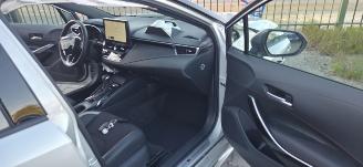 Toyota Corolla GR Sport 1.8L Hybride*Bi-LED adaptive*DAB*parkeer assistent*Camera*Navigatie*Apple CarPlay*Sportstoelen picture 15