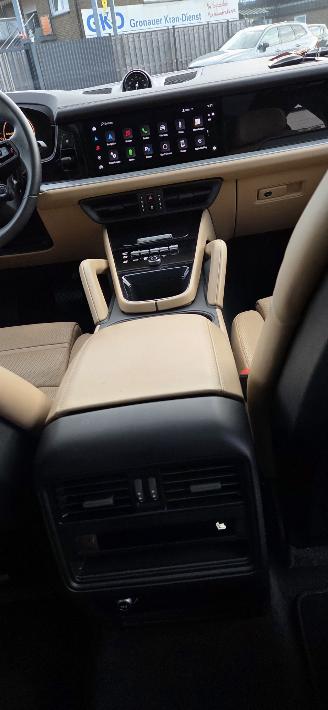 Porsche Cayenne  picture 20