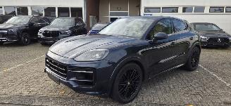 Coche accidentado Porsche Cayenne  2024/9