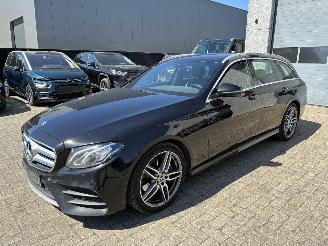 Voiture accidenté Mercedes E-klasse MERCEDES E200d AMG 2019 2019/1