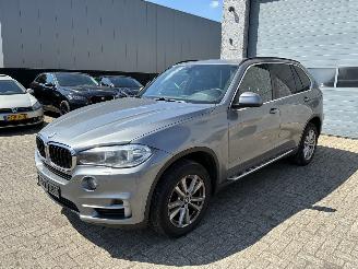 Schadeauto BMW X5 BMW X5 3.0D 2014 2014/1