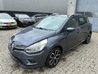 Unfallwagen Renault Clio RENAULT CLIO 1.5D 2016 2016/12