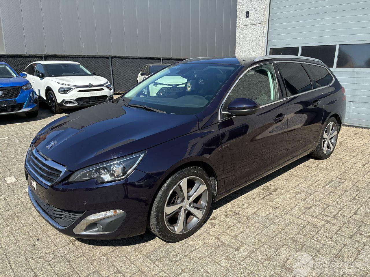 Peugeot 308 PEUGEOT 308 1.2I 2016