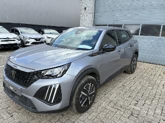 Unfallwagen Peugeot 2008 PEUGEOT 2008 1.2I 2025 2025/10