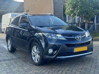 Damaged car Toyota Rav-4 2.0 Executive Business 4WD / NAP / AUTOMAAT 2015/1
