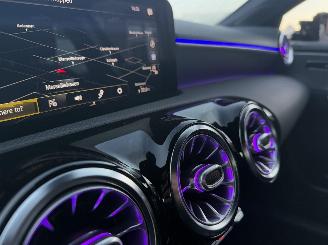 Mercedes A-klasse A180 Benzine automaat sfeerverlichting picture 19