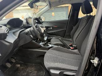 Peugeot 208 .2 PureTech Active picture 10