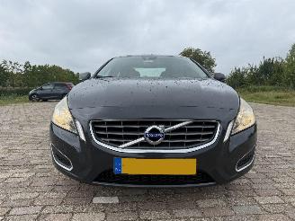 Volvo S-60 2.0 D3 picture 3