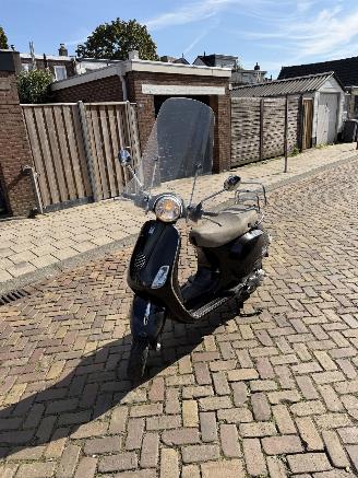 Audi  VESPA LX 4T picture 2