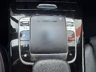 Mercedes A-klasse A180d AMG SFEER AUTOMAAT picture 19