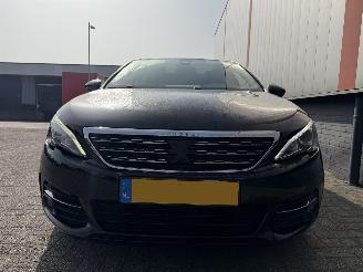 Peugeot 308 1.6 BlueHDI AUTOMAAT picture 9