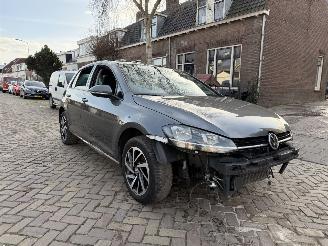 Volkswagen Golf 1.6 TDI Motor defect picture 6