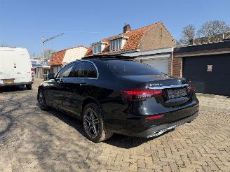 Mercedes E-klasse 300de 4 Matic AMG PANO picture 12
