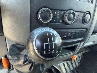 Volkswagen Crafter 30 2.0 TDI L2H2 BM AIRCO picture 12