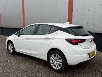 Opel Astra 1.0 Online Edition NAP picture 23