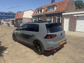 krockskadad bil auto Volkswagen Golf 2.0 TSI GTI TCR AKRA 2020/1