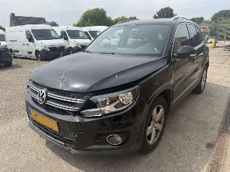 Coche accidentado Volkswagen Tiguan 1.4 TSI Sport & Style 2015/1