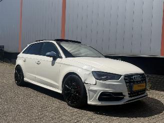 Unfallwagen Audi S3 2.0 TFSI 300 PK SPORTBACK 2014/1