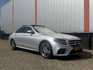krockskadad bil auto Mercedes E-klasse E200d AMG PANO SFEER 2018/1