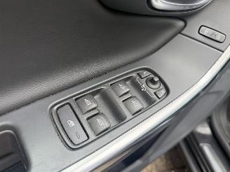 Volvo V-60 2.0 T3 Nordic + picture 7