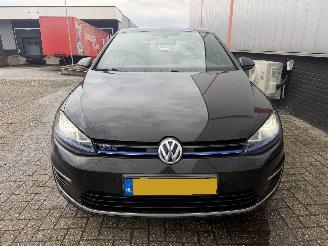 Volkswagen Golf 1.4 TSI GTE picture 9
