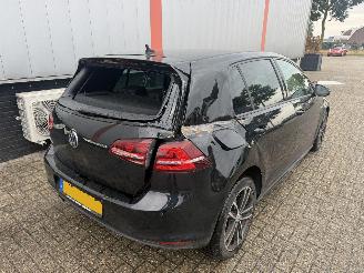 Volkswagen Golf 1.4 TSI GTE picture 3