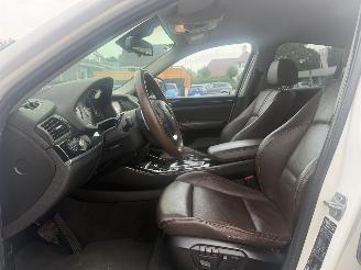 BMW X4 XDRIVE30 picture 9