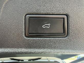 Volkswagen Touran 1.2 TSI R Line 7 PERS NAP! picture 14
