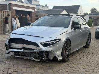 skadebil auto Mercedes AMG A35 AMG Facelift Pano/Schaalstoelen 2024/1