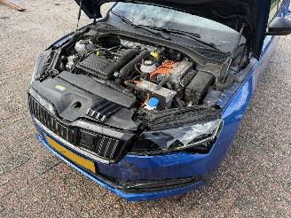 Skoda Superb 1.4 TSI iV Sportline picture 14
